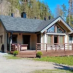 Vuoristomaja By Interhome